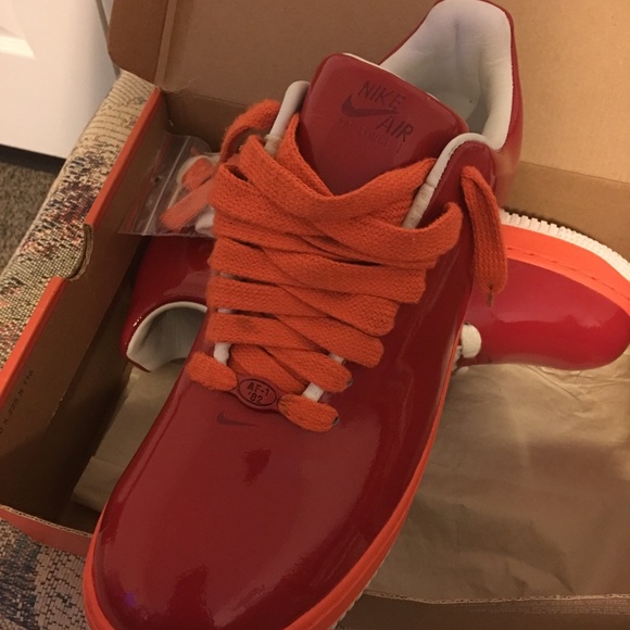 Vintagefirst between two brands AirForce1-Supreme - Picture 6 of 7